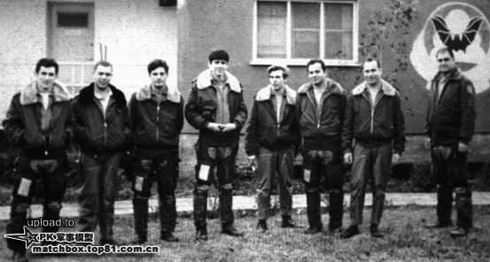 1969年1月119中队飞行员在泰尔.诺夫基地合影