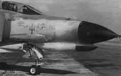 以色列曾试过给F-4E换装2门德发552航炮