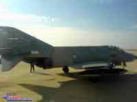 涂上新迷彩的RF-4E 2-6507