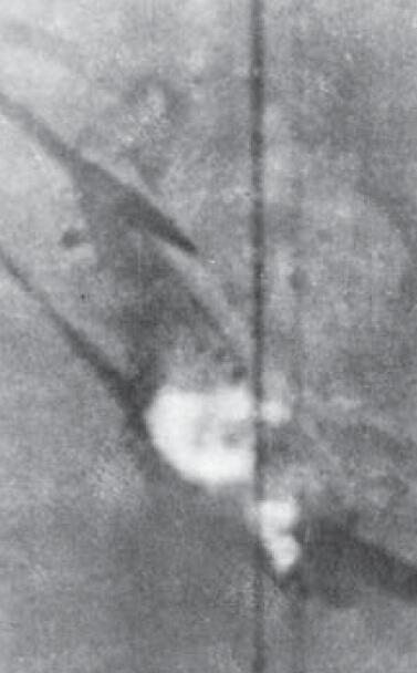 卢辉超击落RC-47D 43-48388