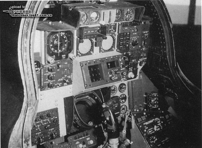 F-105G的后座舱