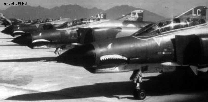 4TFS中队(LA尾码)的F-4E