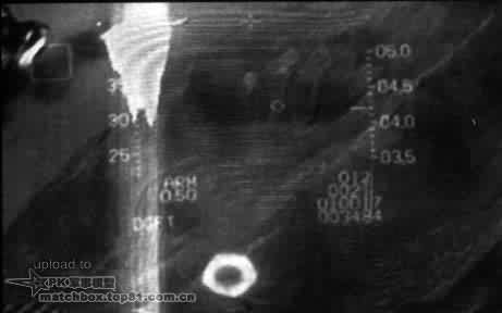 贝尔科维奇击落米格-21 HUD摄像截图