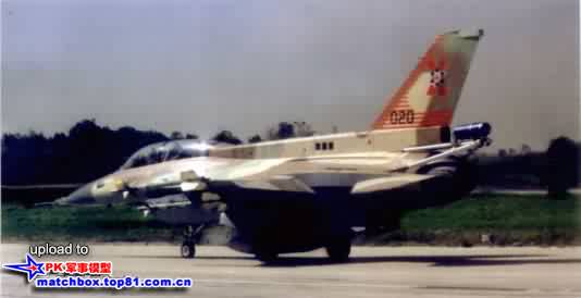 F-16D Blk30闪电020