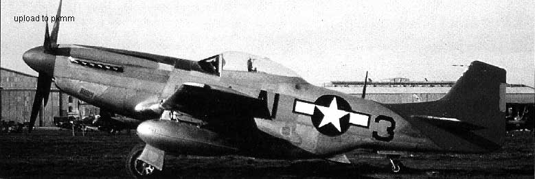 拉米特里机场上停放的一架99FS中队的P-51D