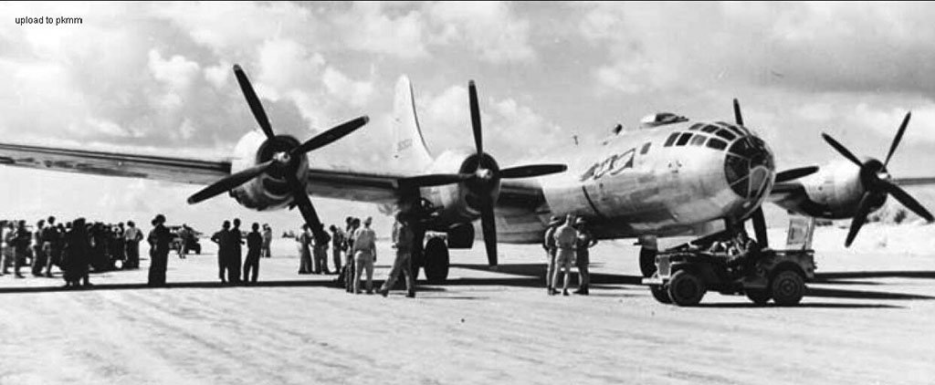 B-29-BA 42-63504“FLAG SHIP”