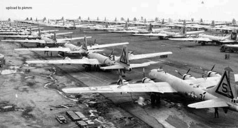 太多的B-29紧急降落在狭小的硫磺岛机场