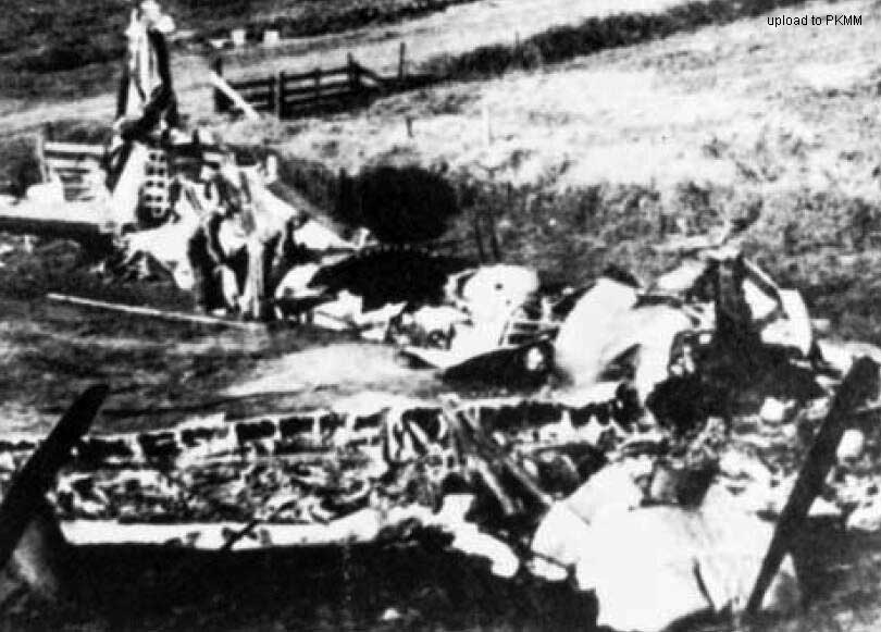 轰炸八幡的行动中被击落的一架B-29残骸