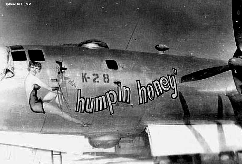 B-29 42-6299“humpin honey”