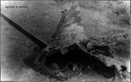 F-86E-6 52-2878烧焦后的残骸